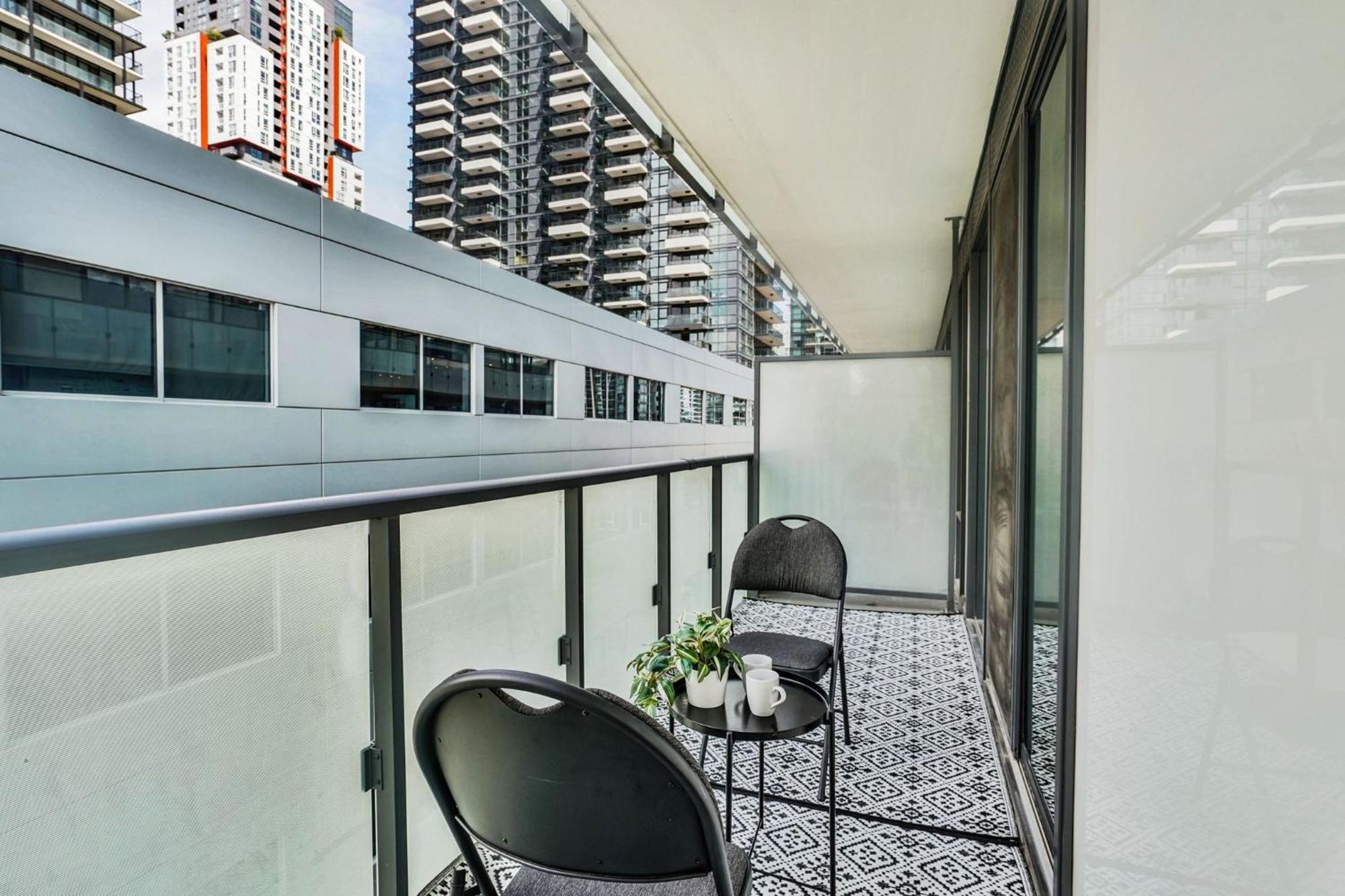Luxe - Location Score 10 - Easter Retreat * Toronto
