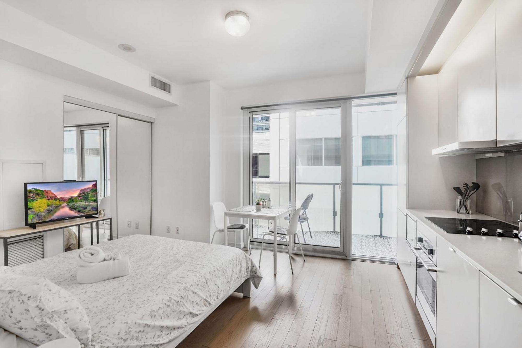 Luxe - Location Score 10 - Easter Retreat Apartment *